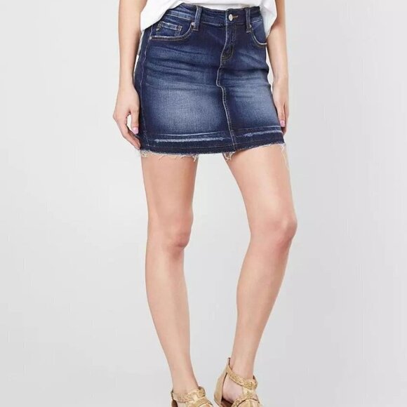 Kancan Denim Medium Wash Stretch Mini Jean Skirt Size 1/24 - Picture 1 of 10